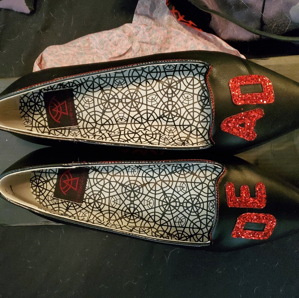 Strange Cvlt Dead Gitter flats